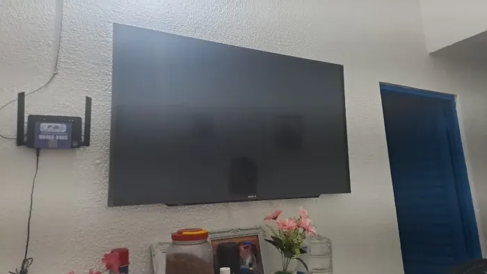 Vendo TV seminova