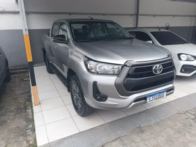 Toyota Hilux CD SR 4X4 2.8 TDI Diesel Aut. 2024