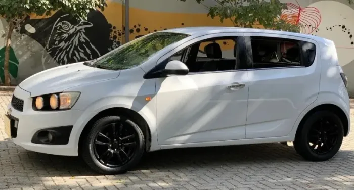 Chevrolet Sonic HB LTZ Effect 1.6 16V Flexp 5P AUT 2014