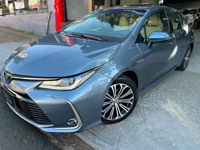 Toyota Corolla Altis Prem. Hybrid 1.8 Flex AUT 2020