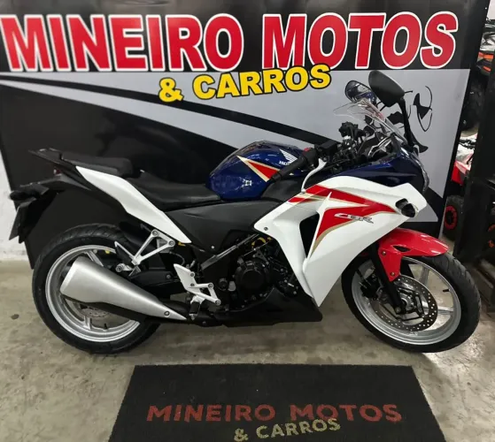 CBR 250R