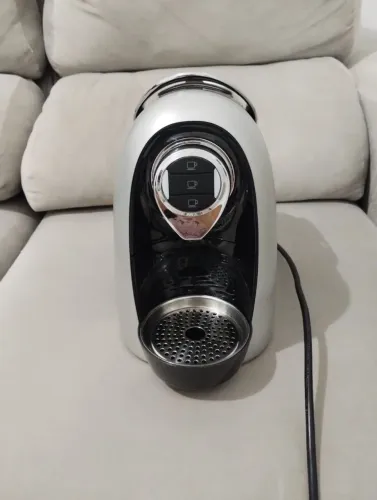 Cafeteira semi nova