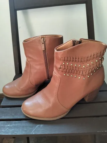 Bota