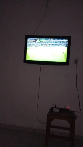 Tv monitor 32 Panasonic (não e smart)