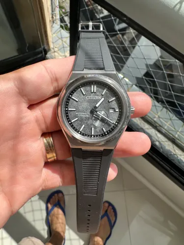 Vendo Relógio Citizen Zenshin Automático Titanium Nj0189 Cinza