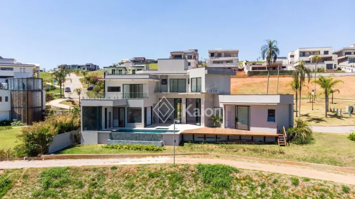 Casa à venda no Condomínio Fazenda Serra Azul em Itupeva/SP