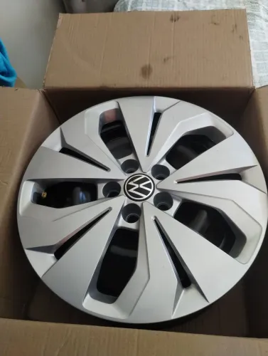 Rodas T-Cross Sense com calotas