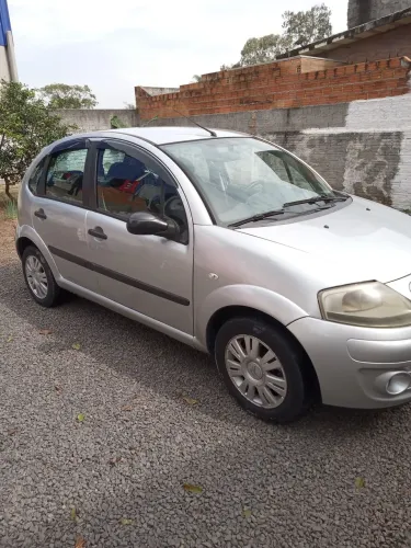 Citroen C3 GLX 1.4/ GLX Sonora 1.4 Flex 8V 5P 2011