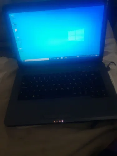 Notebook Lenovo 2.1 GHz
