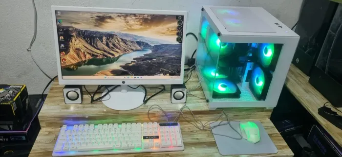 PC Gamer Completo i5 10400, 16gb RAM, RX 580 8gb, SSD 480Gb, Win 11 com NF e Garantia