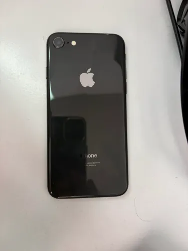 iPhone 8