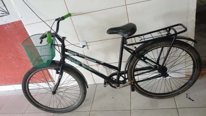 Vende se essa bicicleta nova entrego