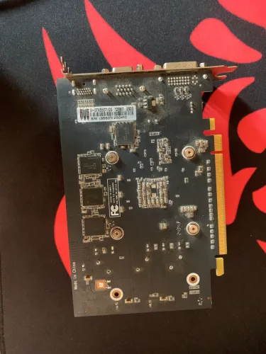 Placa de vídeo nvidia GTX 550ti