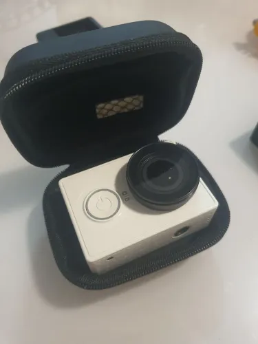 ? Action Cam YI (Xiaomi Yi) + Kit Completo de Acessórios