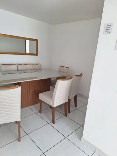 Mesa 8 cadeiras 
