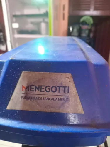 FURADEIRA DE BANCADA