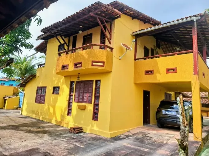 Para venda: Casa Navegantes do Sol, em Porto Seguro. 4 suítes, piscina, churrasqueira etc.