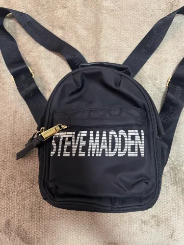 Mochila Steve Madden Mini Force. Original 