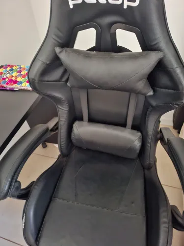 Cadeira Gamer PCTOP Ergonômica- Confortável e em bom estado!