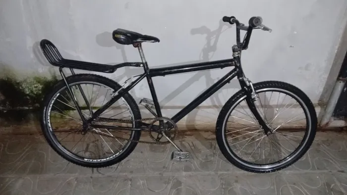Bicicleta Aro 26 Urbana / Bmx toda revisada apenas R$400,00
