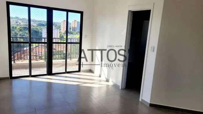 Apartamento Padrão com Sacada e Churrasqueira em São Carlos