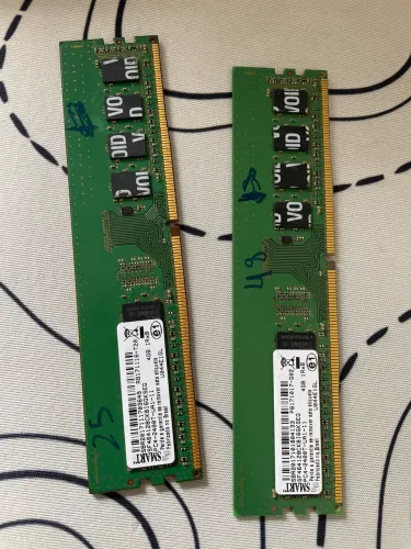 Vendo 2 pente de memória ran DDR4,Usado e em estado excelente