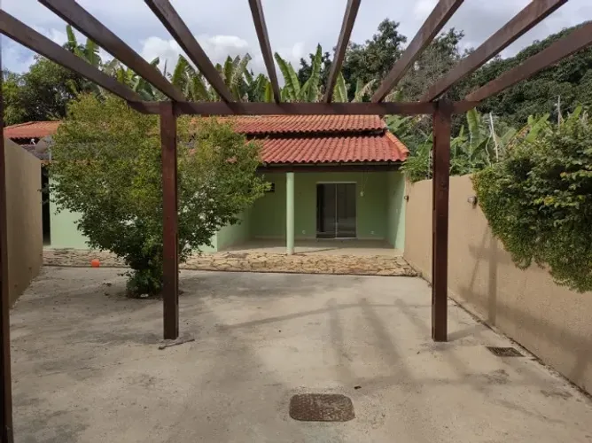 Casa em Vicente Pires dentro de condomínio