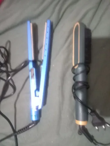 Chapinha e Escova alisadora 2 por 100