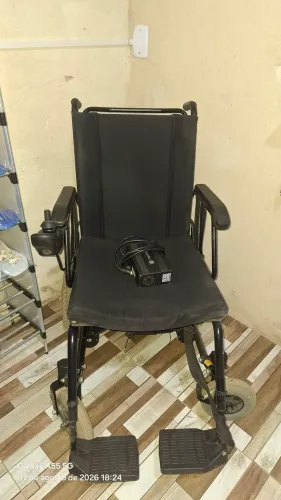 Cadeira de roda motorizada freedom