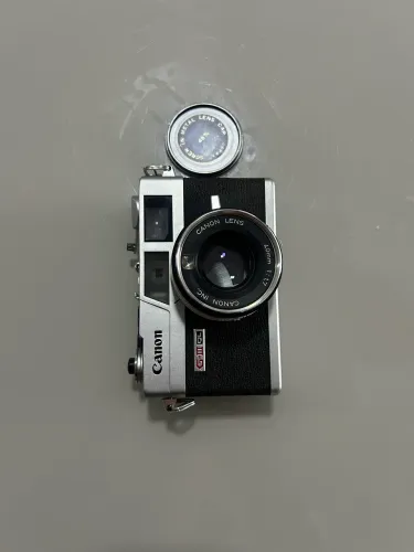 Câmera Canon Canonet G-III QL17