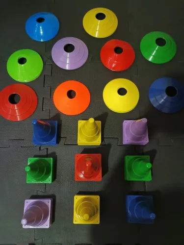 Cones e pratos/chapéus chinês para treinamento funcional/de agilidade, futebol