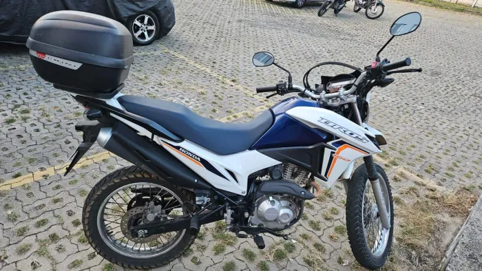 Honda XRE 190 2024 (Unico Dono) | Revisões só na Honda, 2 Capacetes, Baú, Manual, Nota F