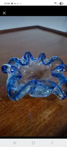 Cinzeiro em Murano azul