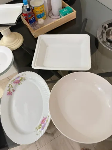 3 TRAVESSAS BRANCAS DE PORCELANAS PARA SERVIR 