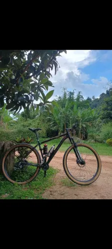 Vende -se Colli Hills