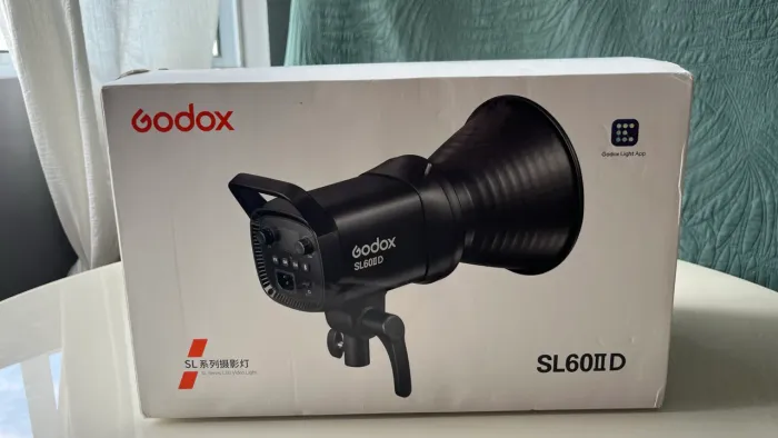 Iluminador LED Godox SL60IID Seminovo