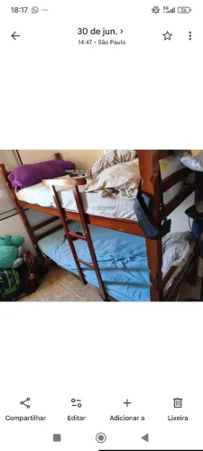 Vendo beliche madeira maciça 1 anos de uso.