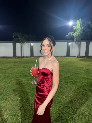 Vestido longo vermelho acetinado ? tamanho PP