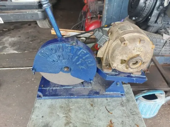 Policorte Industrial Trifásico - Motor Potente e de Alta Rotação