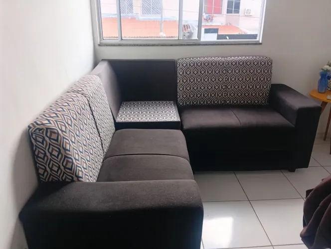 Sofa semi-novo