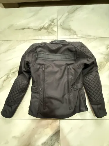 Jaqueta motociclista triumph feminina 