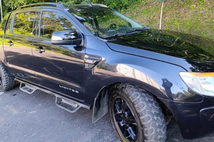Ford Ranger Limited 3.2 20V 4X4 CD Aut. Dies. 2014