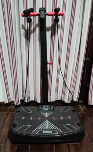 Plataforma Vibratória Polishop Genis cor preto 