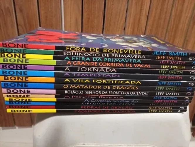Coleção HQ Bone (14 Volumes) - Jeff Smith (Editora Via Lettera)