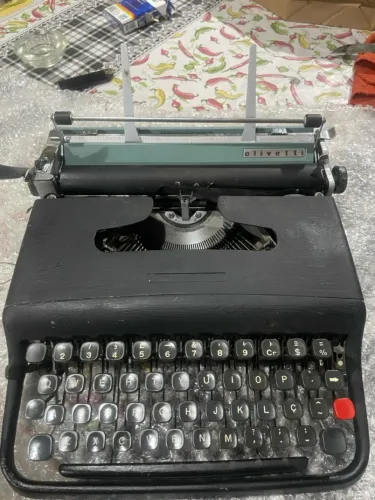 Máquina de escrever antiga