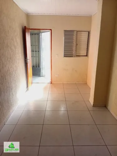 Casa térrea para locação, 2 Dormitórios, 1 suíte, - Vila Maria Baixa - SP.