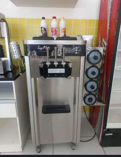MÁQUINA DE SORVETE SOFT LOGROSOFT LSD 425