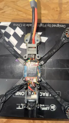 Drone FPV 4S + Bateria