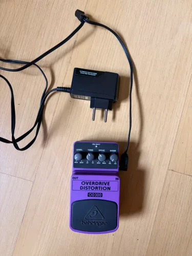 Pedal Behringer Overdrive Distortion OD300