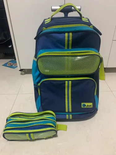 Mochila Puket rodinha e estojo 